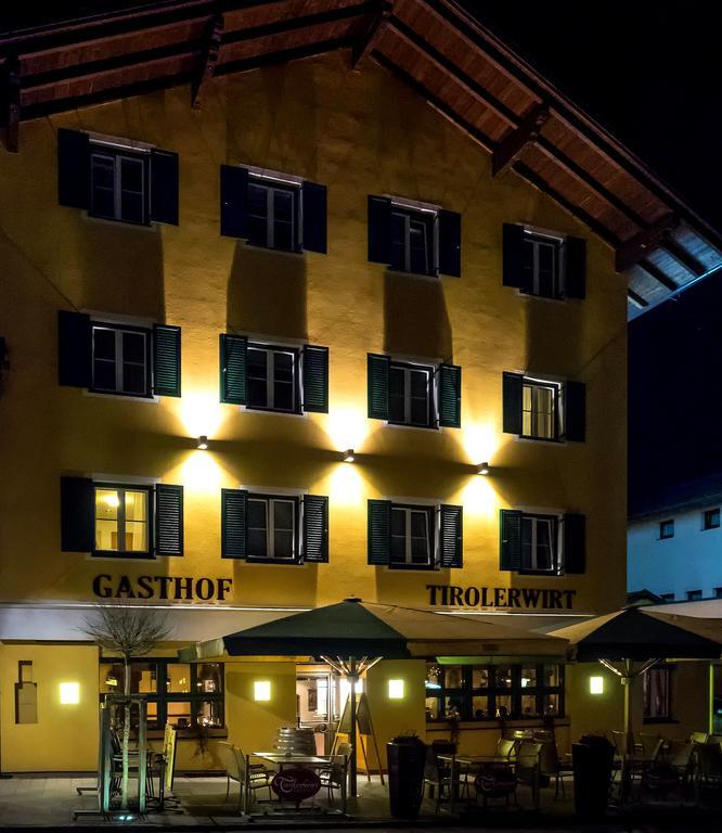 Hotel Gasthof Tirolerwirt Bischofshofen Buitenkant foto